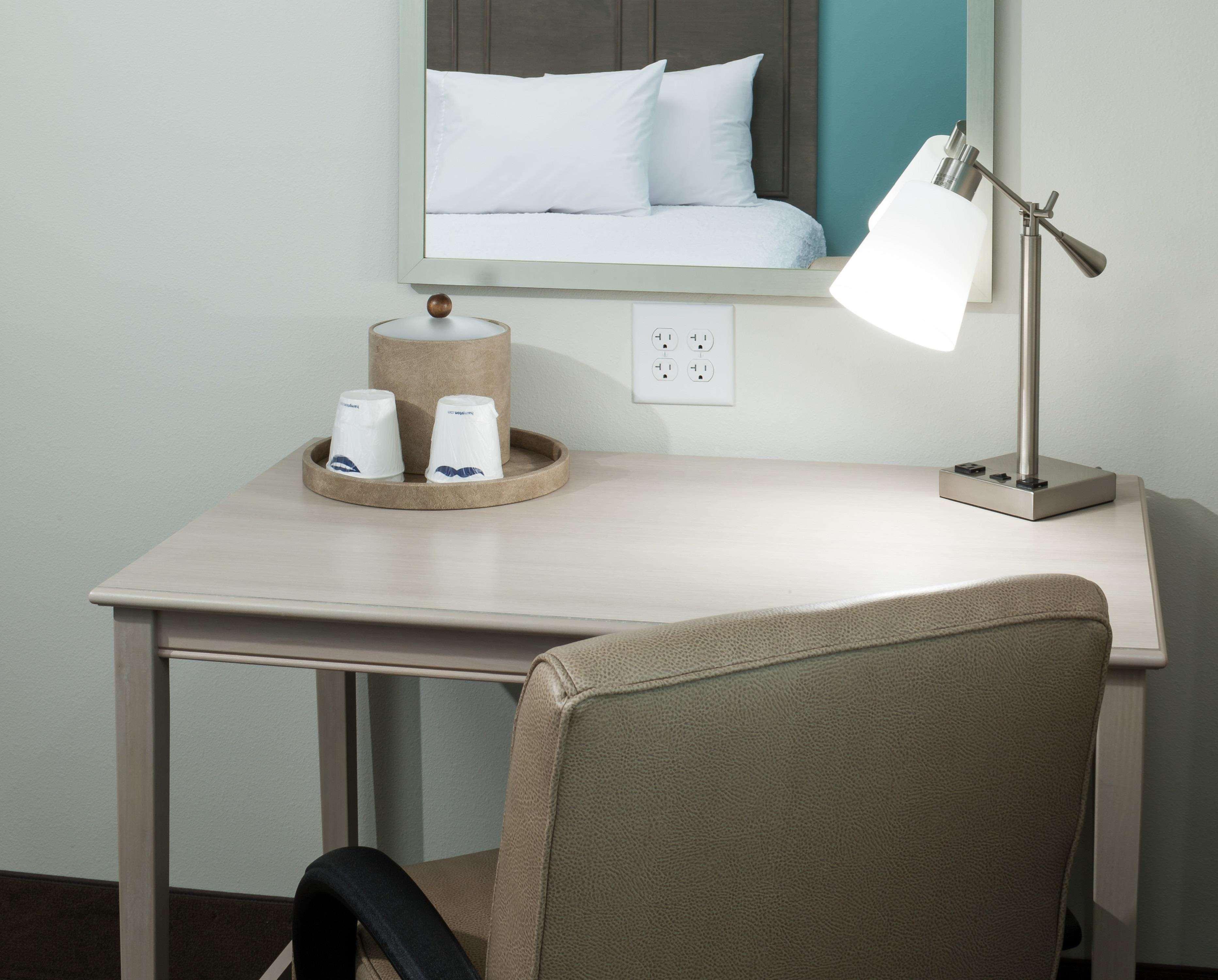 Hampton Inn & Suites By Hilton Carolina Beach Oceanfront Екстер'єр фото