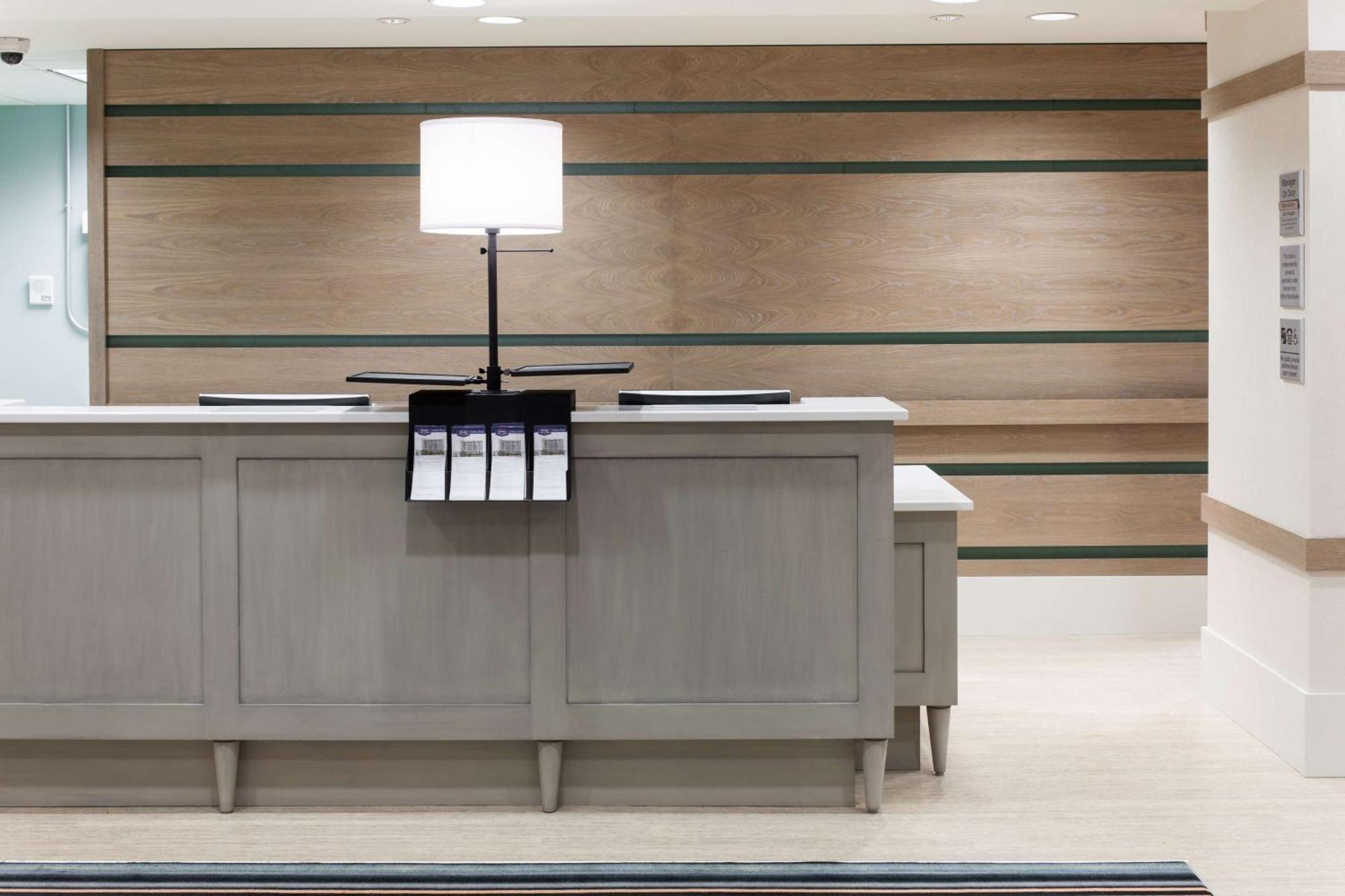 Hampton Inn & Suites By Hilton Carolina Beach Oceanfront Екстер'єр фото