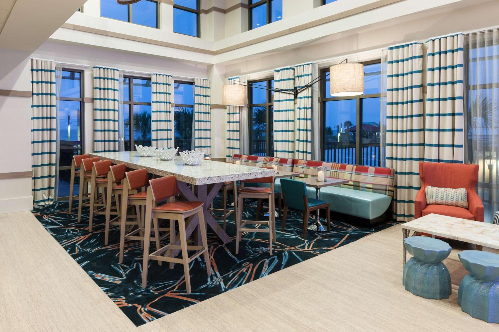Hampton Inn & Suites By Hilton Carolina Beach Oceanfront Екстер'єр фото